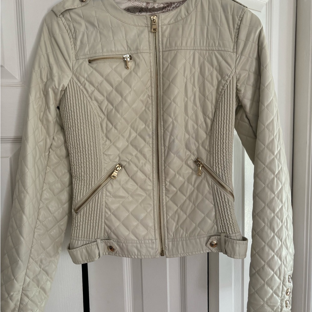 Guess Cream Bomber Jacket with Diamond Quilting perfect condition as never worn!